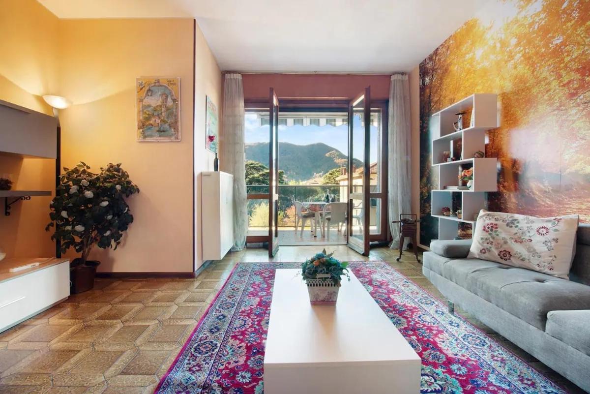 Appartamento House Of Roses Con Vista Duomo Como Bagian luar foto