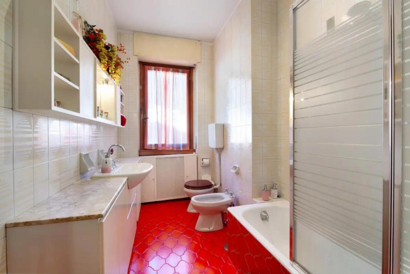 Appartamento House Of Roses Con Vista Duomo Como Bagian luar foto